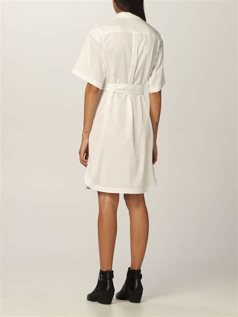 vestido burberry blanco|Burberry Limited.